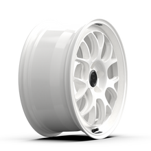 fifteen52 Apex RSR 18x9.5 5x114.3 38mm ET 73.1mm Center Bore Rally White