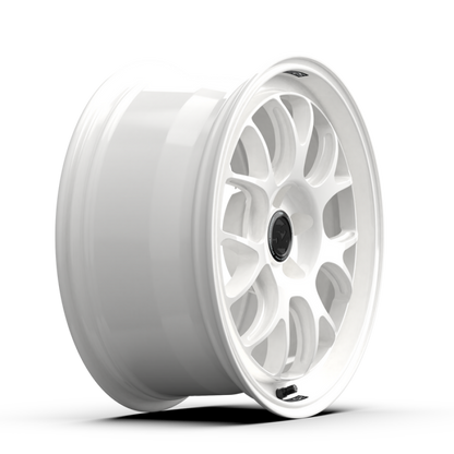 fifteen52 Apex RSR 18x9.5 5x114.3 38mm ET 73.1mm Center Bore Rally White