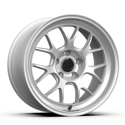 fifteen52 Apex RSR 18x10.5 5x120 25mm ET 72.56mm Center Bore Radiant Silver